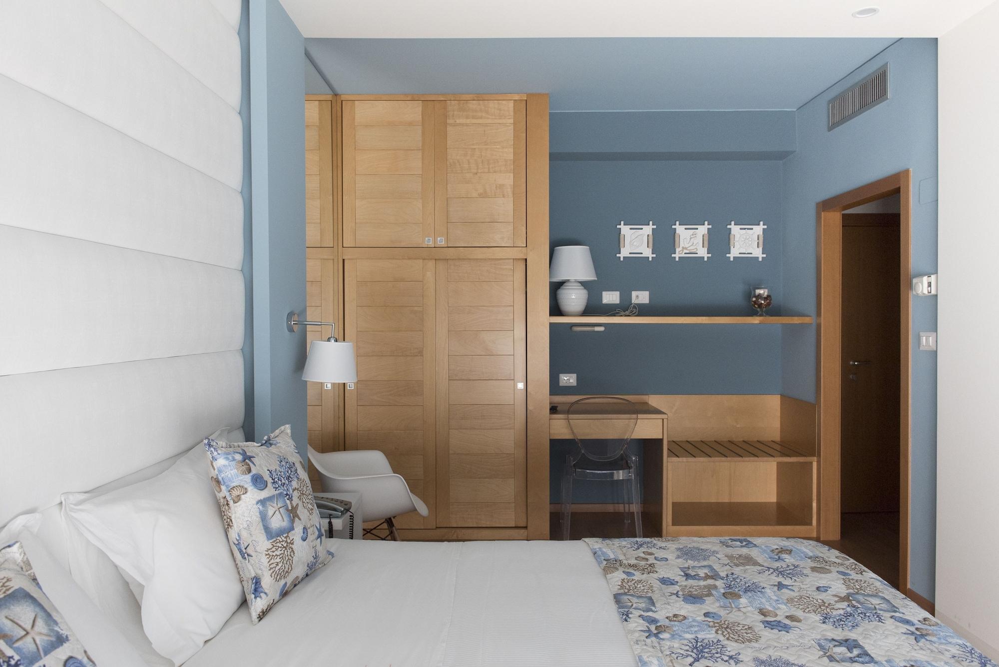 Hotel Concord Riccione Kültér fotó