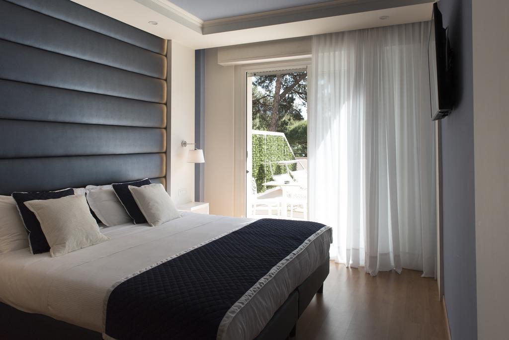 Hotel Concord Riccione Kültér fotó