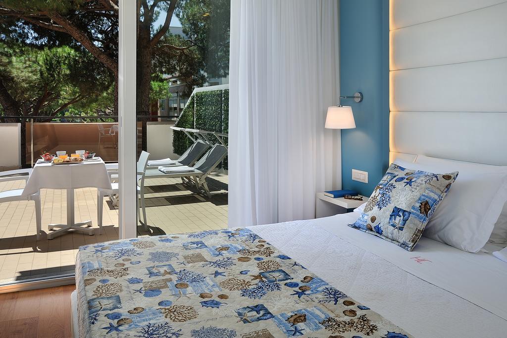 Hotel Concord Riccione Kültér fotó