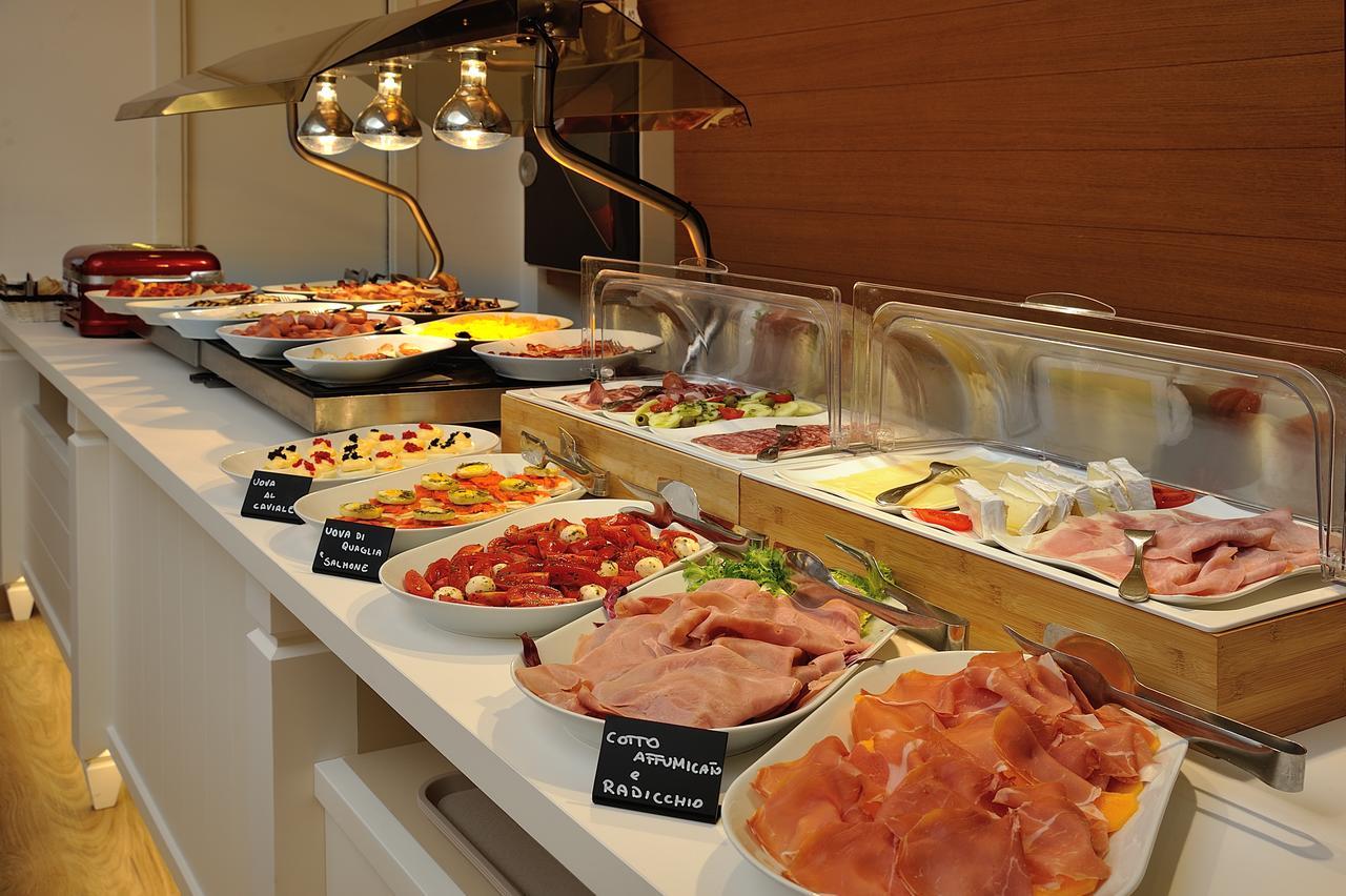 Hotel Concord Riccione Kültér fotó