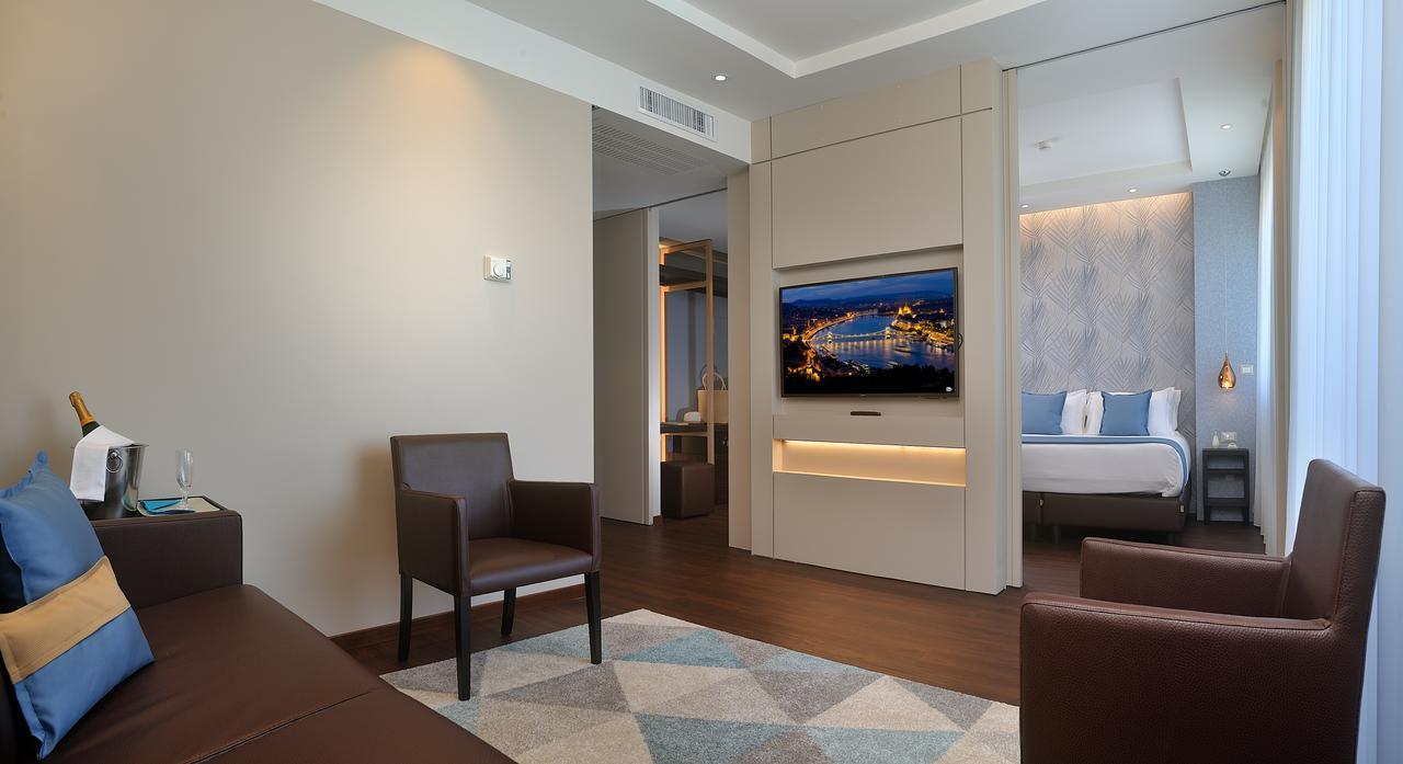 Hotel Concord Riccione Kültér fotó